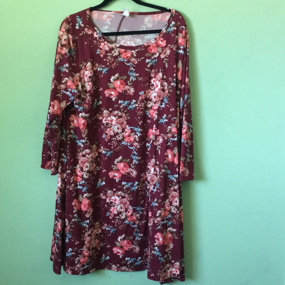 Honey & lace 3XL floral quarter sleeves, NWOT
